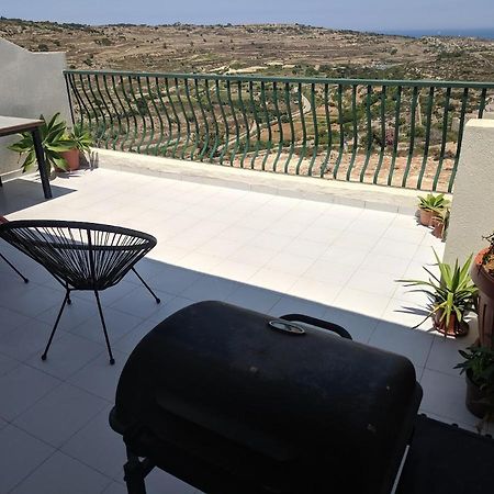 Gaia Penthouse Sea And Country Views Home Σεντ Πόλς Μπέι Εξωτερικό φωτογραφία